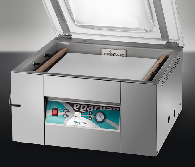 Envasadora KEVO-20XT-2A EGARVAC, equipo de envasado de vacío avanzado, ideal para aplicaciones que requieren sellado preciso y de alta calidad
