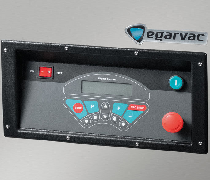 Detalle del panel de control de las termoselladoras EGAR-40S y EGAR-40, con tecnología avanzada para sellado preciso y eficiente